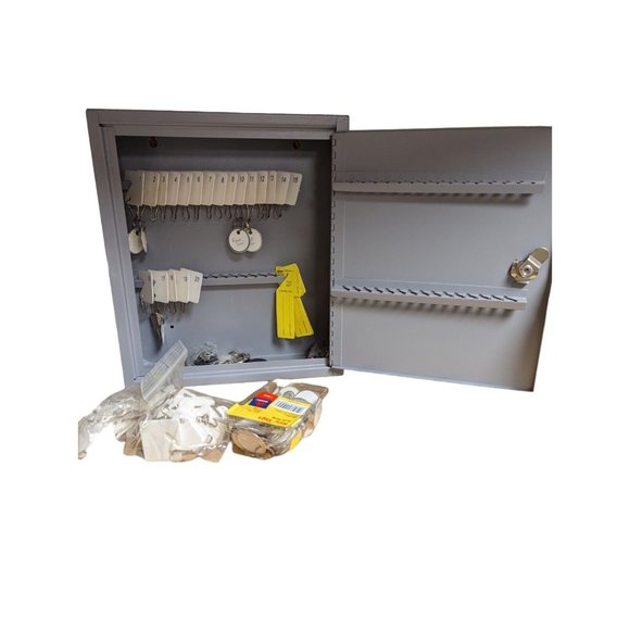 Steel Key Safe Cabinet Storage Box Wall Mount60 Keys with Key Lock & New Tags